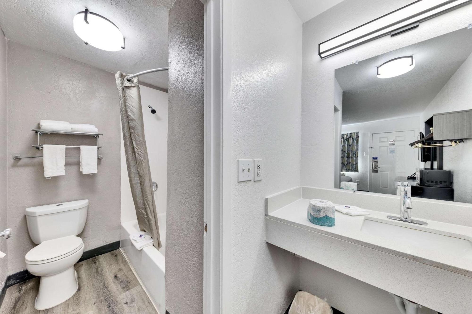 Motel 6-Austin, Tx - Airport - South Esterno foto
