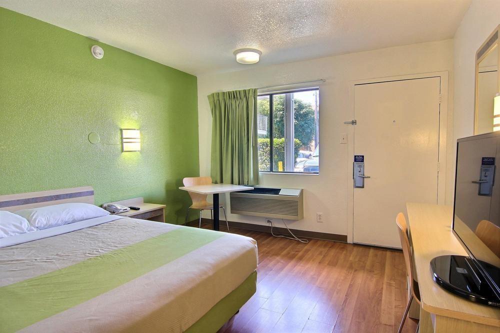 Motel 6-Austin, Tx - Airport - South Esterno foto