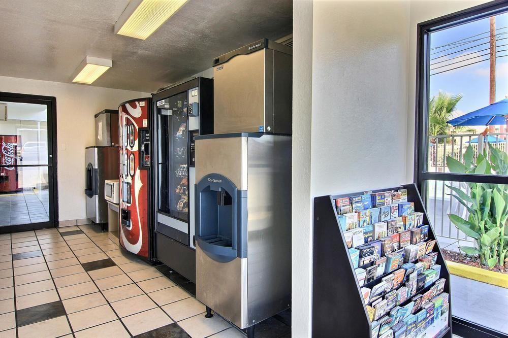 Motel 6-Austin, Tx - Airport - South Esterno foto
